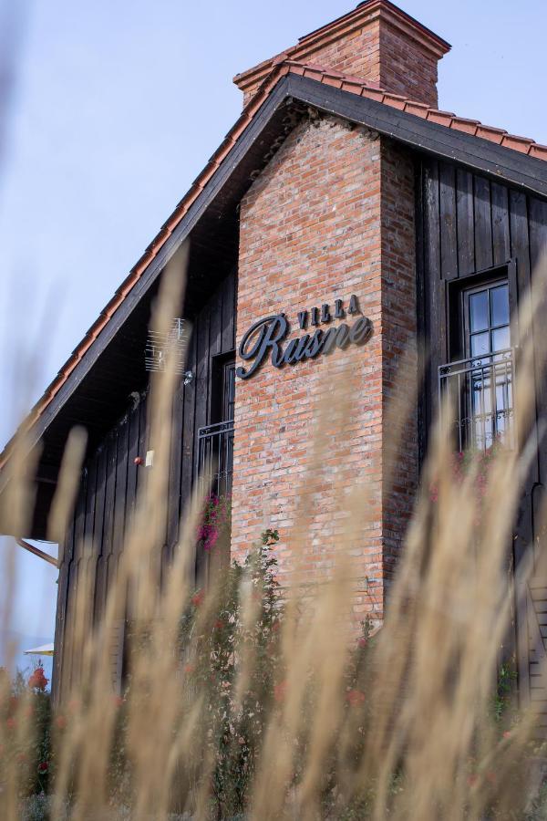 Rusne Villa Eksteriør bilde